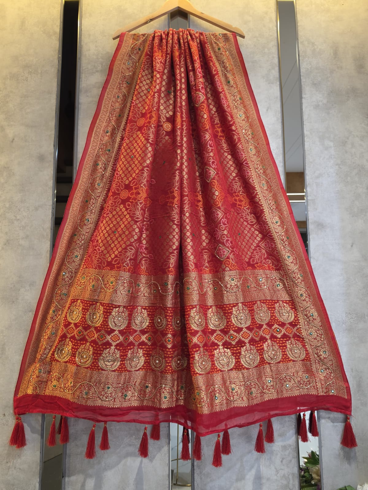 Hand Work Premium Gerogette Bandhani Dupatta
